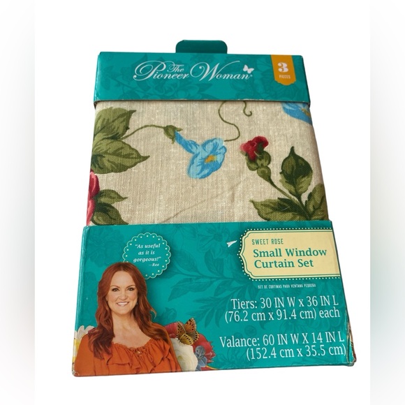 The Pioneer Woman Other - New! Pioneer Women 3 Piece Curtain Set Sweet Rose